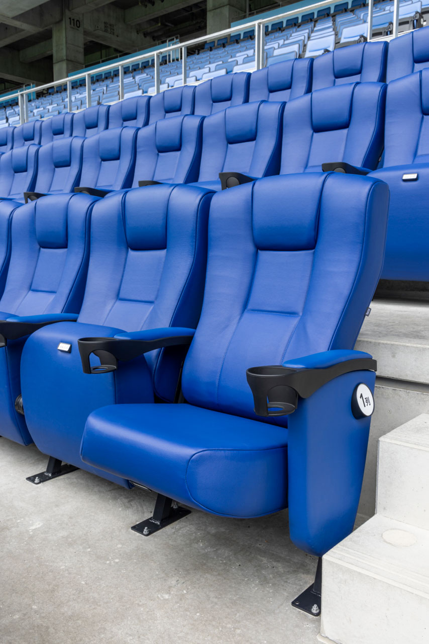 PEACE STADIUM Connected by SoftBank